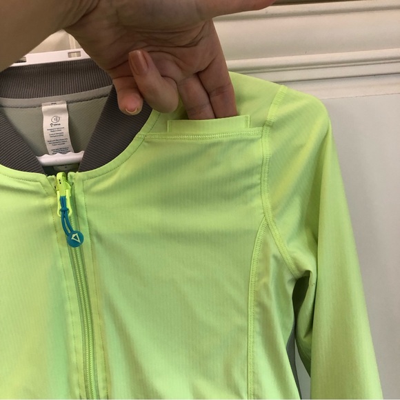Ivivva by Lululemon reversible jacket - Picture 7 of 13
